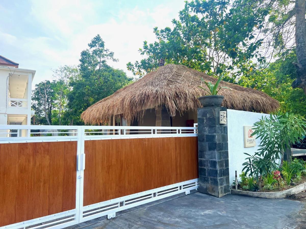 Charlie Guest House Nusa Dua  Exterior photo